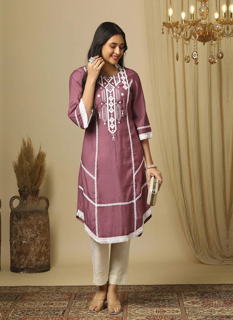 globus Globus Women Ethnic Motifs Yoke Design Flared Sleeves Thread Work Lace Frills Bows & Ruffles Festive Kurta